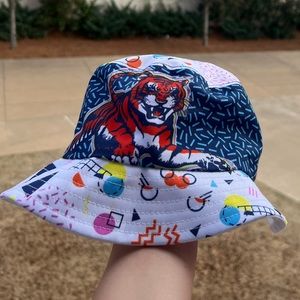 EXCLUSIVE 90s Auburn Bucket Hat